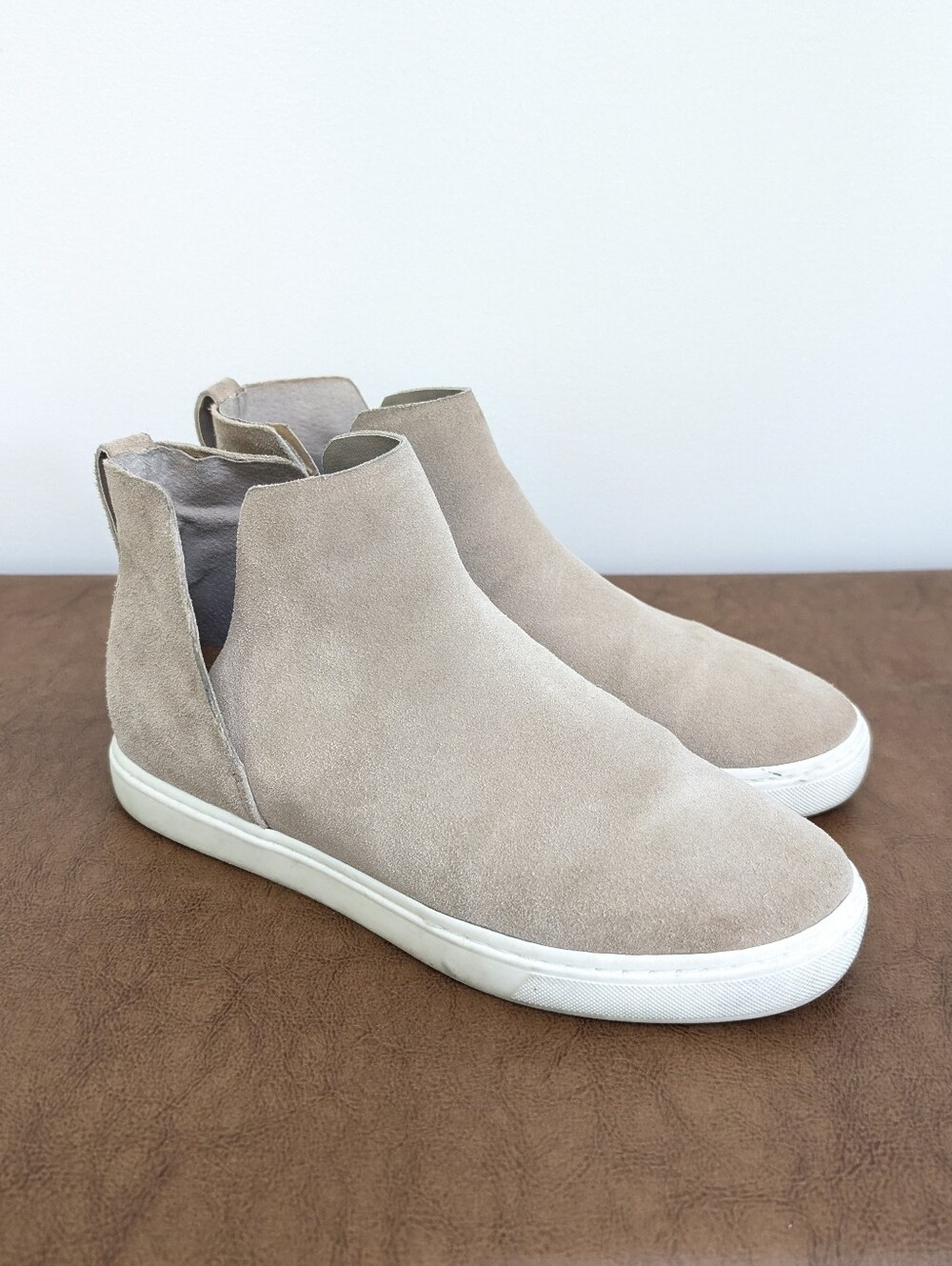 Birdies The Falcon Boots in Almond Milk - Picture 2 of 8